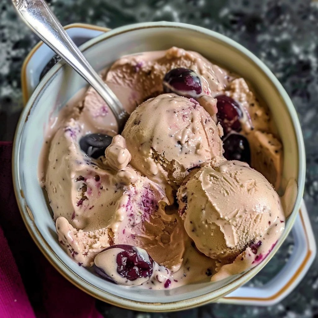 Sorvete caseiro de ameixa